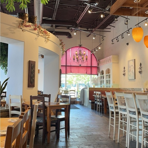 Laura Plus formal black dress with mesh sleeves - Picture 2 of 6